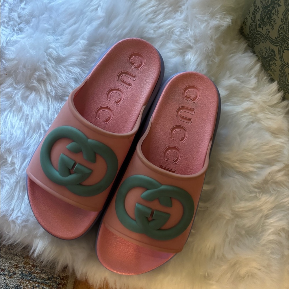 Gucci Pink and teal Women's Sandals - Picture 2 of 3